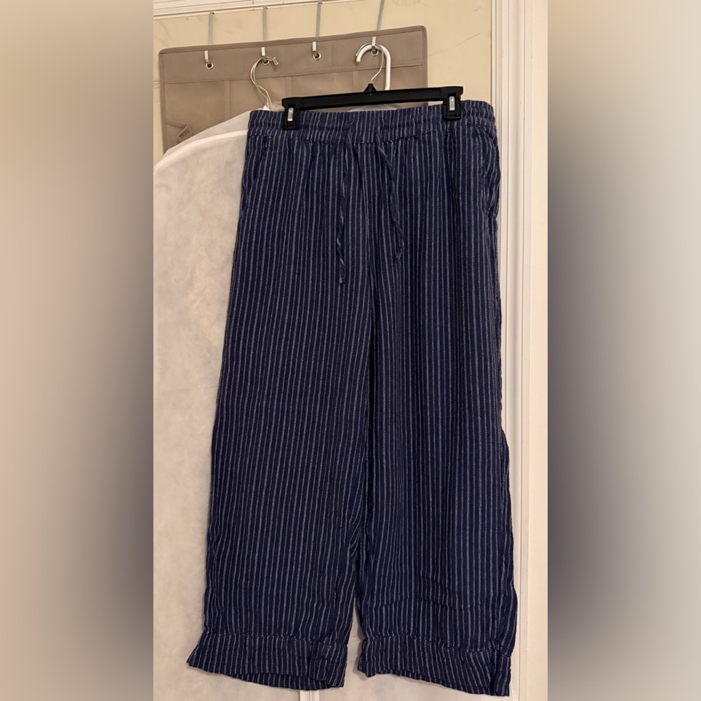 Time and Tru Navy Pinstripe Pull-On Pants